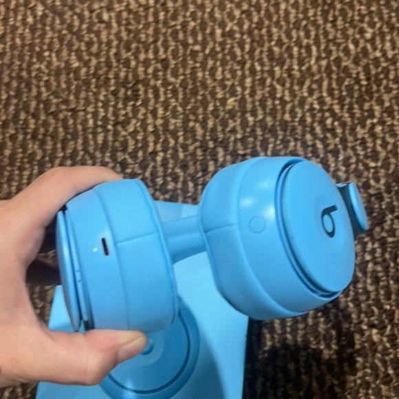 SOLO PRO PHARRELL WILLIAMS BEATS HEADPHONES - Picture 5 of 7